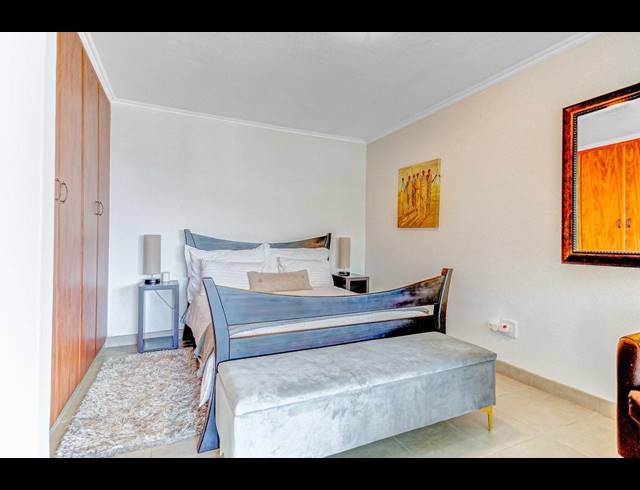 3 BEDROOM APARTMENT TO LET IN WESTBROOK